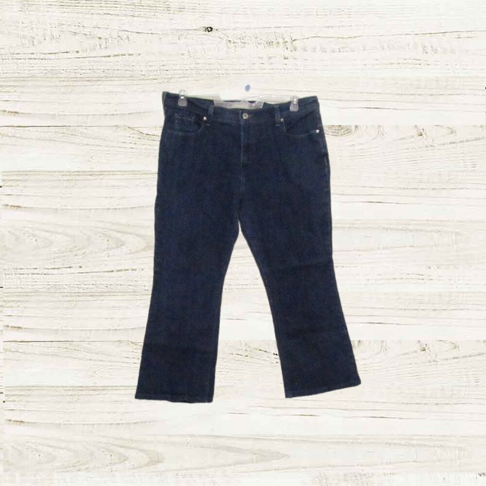 Levis 515 size 33x30 men boot cut jeans  blue denim dark wash
